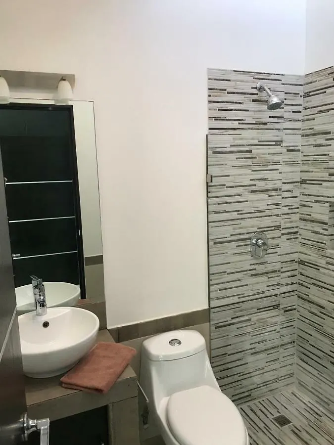 Cancun Airport Zone 0*,  Мексика
