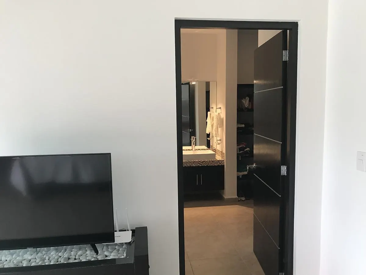 Cancun Airport Zone Homestay